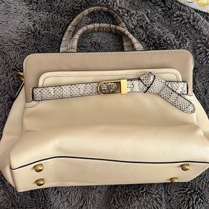gently used Coach purse and wallet